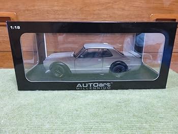 未展示品オートアート1/18スカイラインGTR(KPGC10)レーシング1971 オートアート AUTOart 87278 1/18 日産 スカイライン GT-R